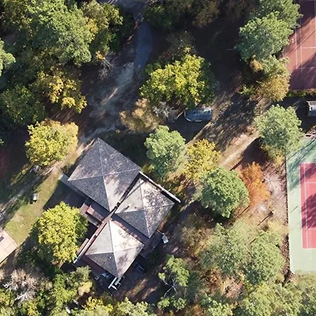 La Petite Maison Dans La Pinede Holiday home